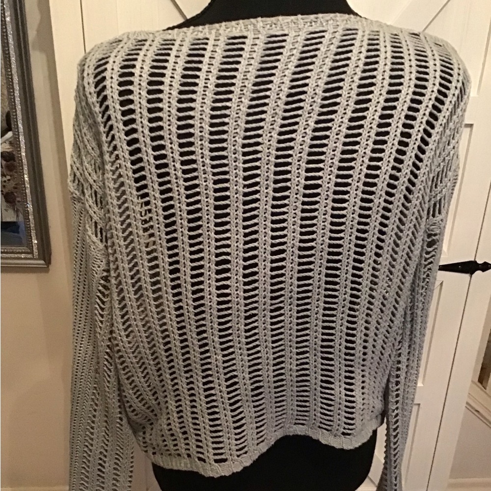 Elegant Open-Knit Gray Sweater - Picture 2 of 3